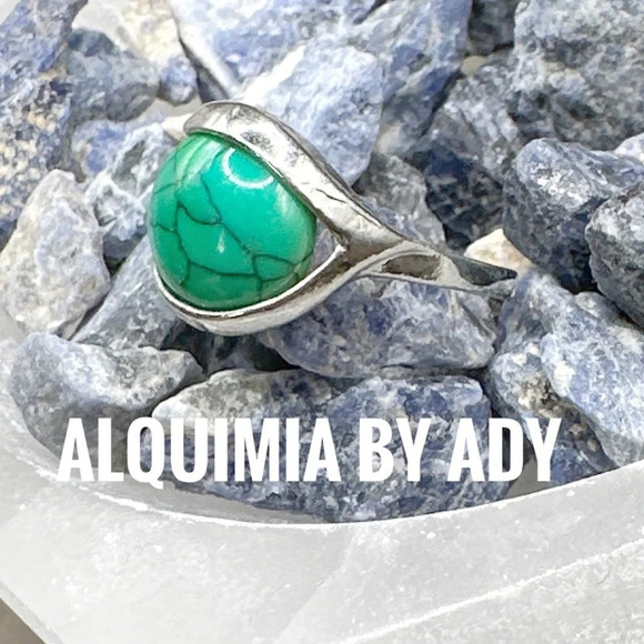Green turquoise western silver gem ring - Picture 2 of 7